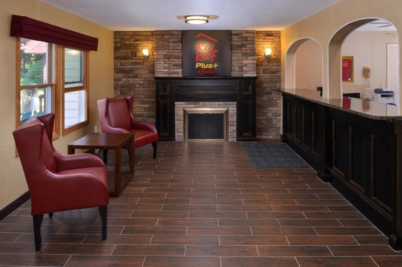 Red Roof Inn Plus+ & Suites Guilford Luaran gambar